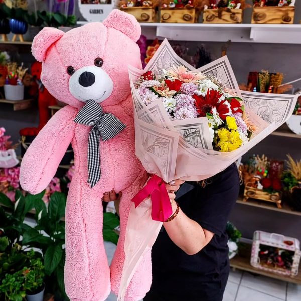 Peluş Ayıcık Kucağında Papatya ve Gül Aranjmanı